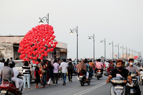 Quelles sont les meilleures pratiques pour organiser des concerts de soutien à des causes caritatives ?