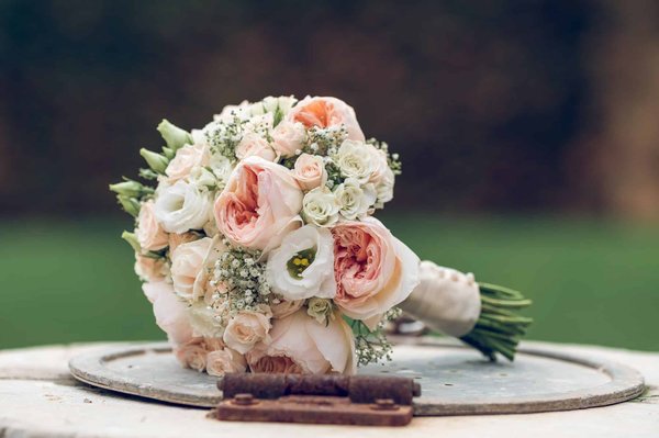 Quels sont les conseils pour choisir les fleurs de mariage ?